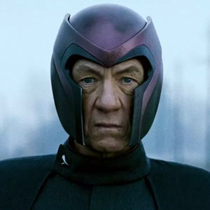 Ian McKellan as Erik Lehnsherr/Magneto in X-Men: The Last Stand