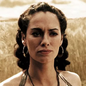 Lena Headey as Queen Gorgo in 300