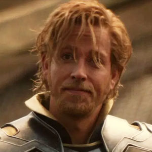 Zachary Levi as Fandral in Thor: The Dark World